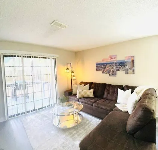 Cozy Home With Bbq -5 Min Braves